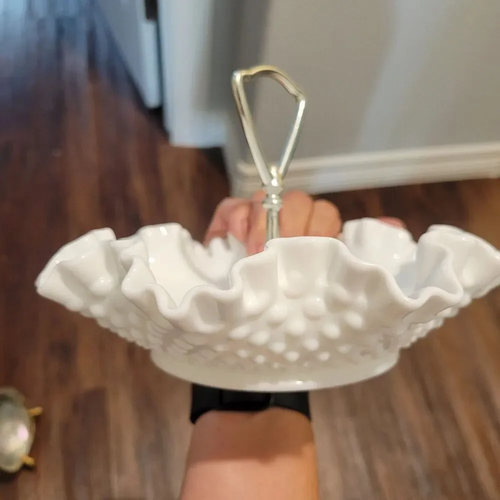 Fenton vtg hobnail